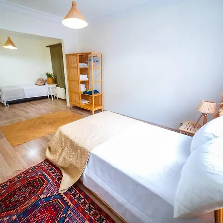 Apartment The Middle Art - Taksim *